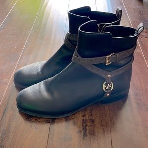 Michael Kors Leather Ankle Boot with Monogramed straps